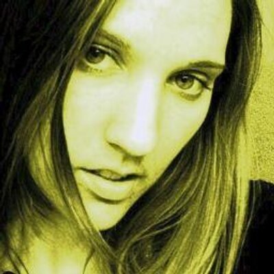 Profile Picture of Amy Walker (@amyvb32) on Twitter