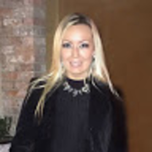 Profile Picture of Eva Verdier (@evaverdier) on Poshmark