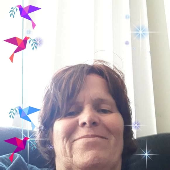 Profile Picture of Dawn Bird (@mombirdx3) on Poshmark