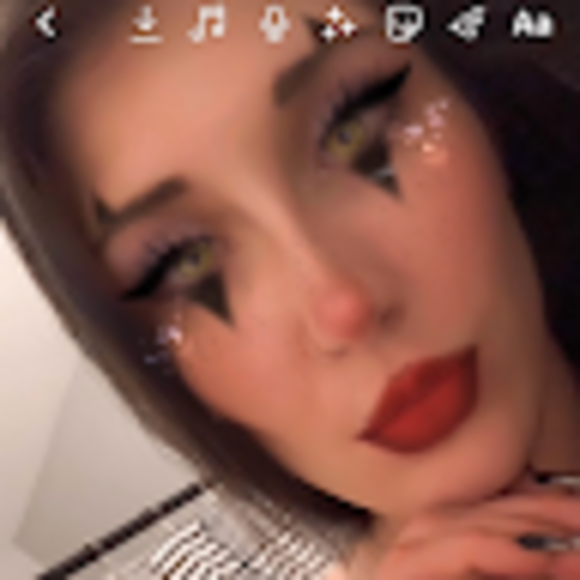 Profile Picture of Maria Gish (@maria_gish) on Poshmark