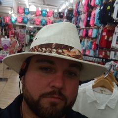 Profile Picture of Roberto Con (@robertoconcp) on Tiktok