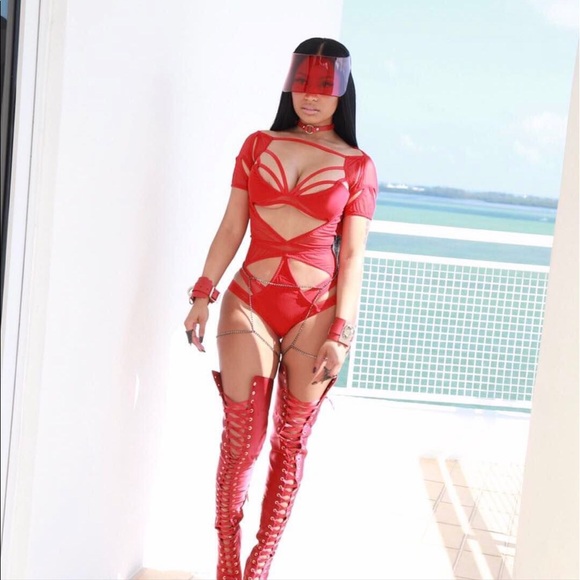 Profile Picture of Sherena Howard (@cat123anya) on Poshmark