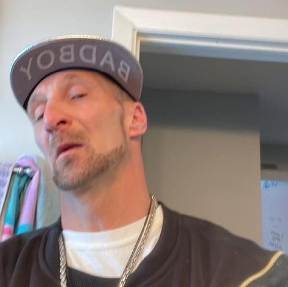 Profile Picture of Timothy New (@timothynew08) on Poshmark