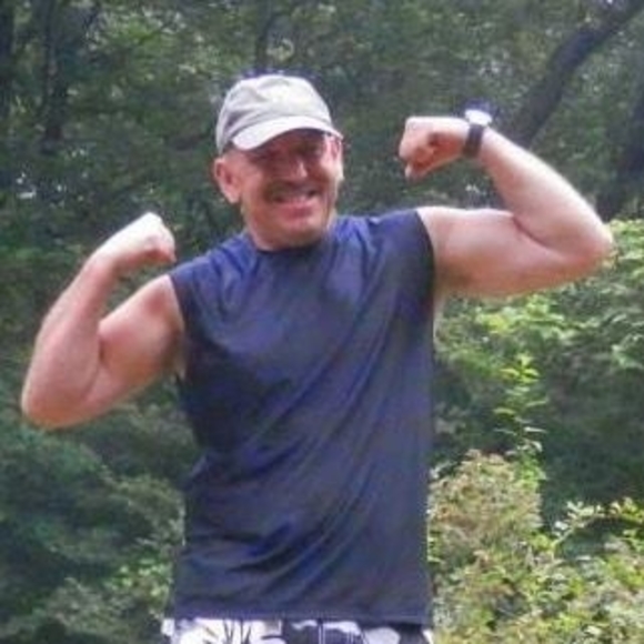 Profile Picture of Edward Sarlouis (@snidy0327) on Poshmark