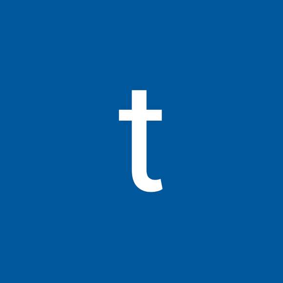 Profile Picture of Tricia Kurszewski (@emptahar) on Poshmark