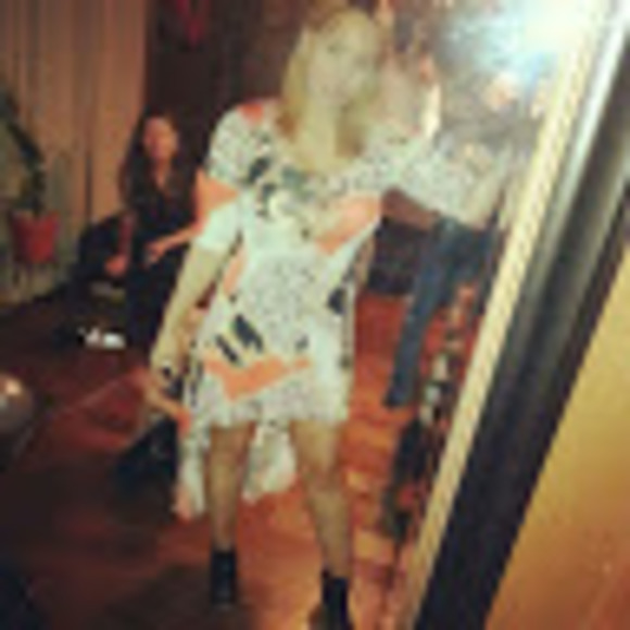 Bianca Rosa - Poshmark Profile Picture of Bianca Rosa (@biancarosa0215) on Poshmark