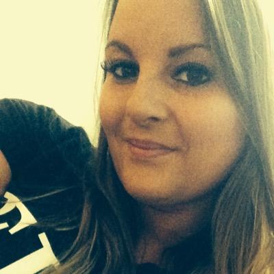Profile Picture of Joanne Hinton (@JoanneSyrena) on Twitter