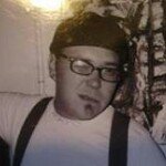 Profile Picture of Jake Houle (@gugglebum) on Instagram