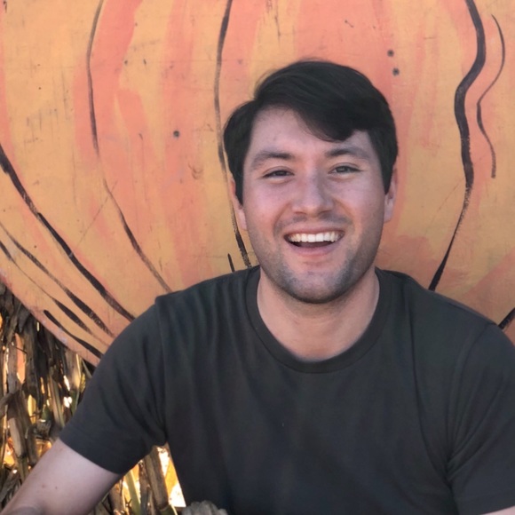 Profile Picture of Connor Calhoun (@concal92) on Poshmark