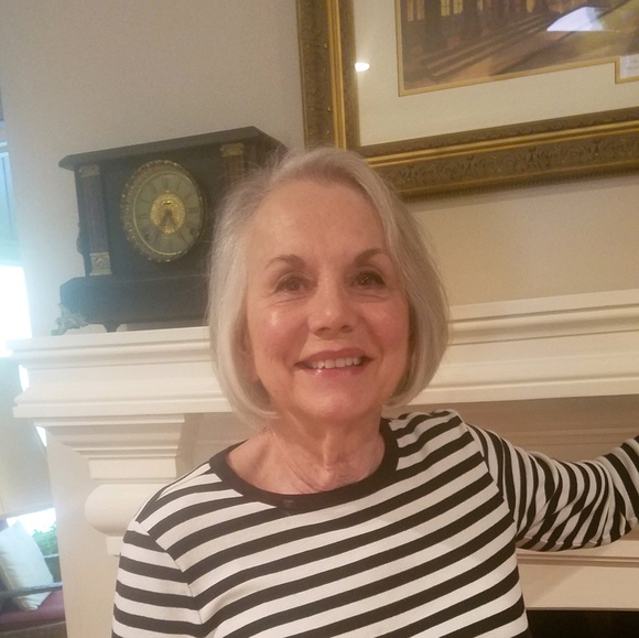 Profile Picture of Janet Scruggs-metzger (@jscruggs43) on Poshmark