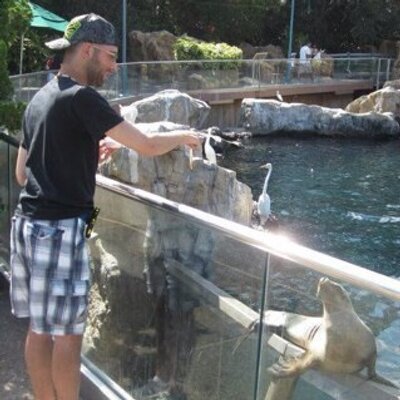 Profile Picture of Chris Slover (@BestGayLuvr) on Twitter