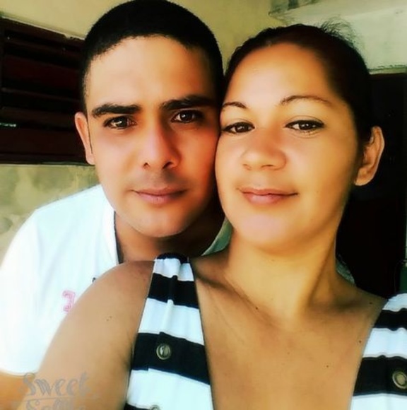 Profile Picture of Reinier Gomez (@reiniergomez338) on Poshmark