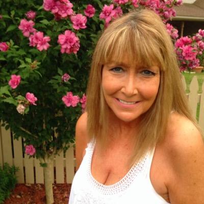 Profile Picture of Kathy Jo Crouch (@katiedid1960) on Twitter