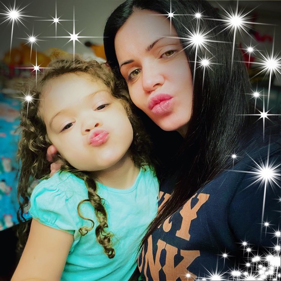 Profile Picture of Kristi Tramposch (@kristi4806) on Poshmark