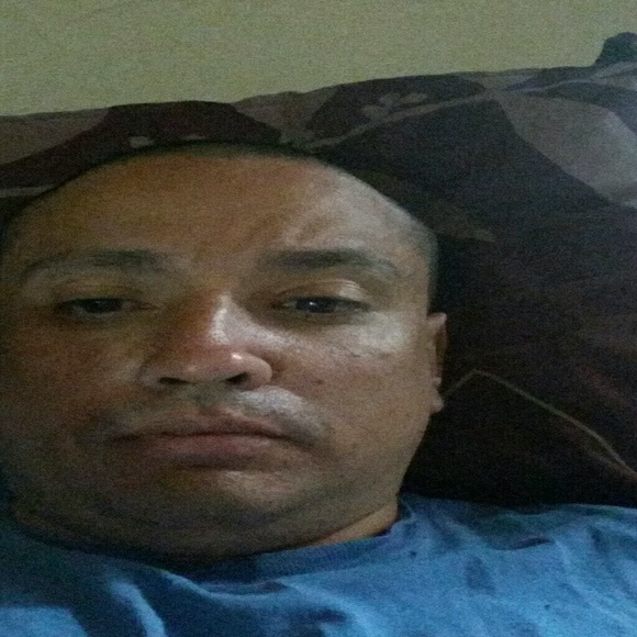 Profile Picture of Chuy Macmurtrie (@chuytopdog27) on Poshmark