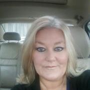 Profile Picture of Kim Matthews Akers (@kimakers19) on Pinterest