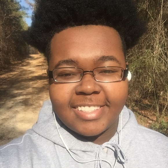 Profile Picture of Ronald Broussard (@broussardronald) on Poshmark