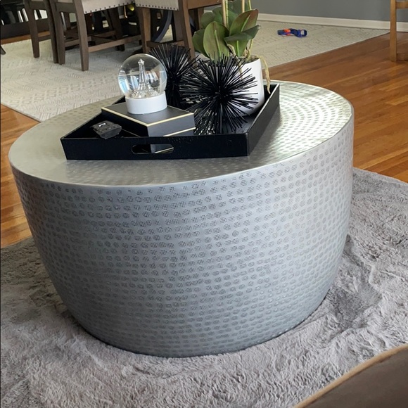 Profile Picture of Nichole Dembert (@ndembert) on Poshmark