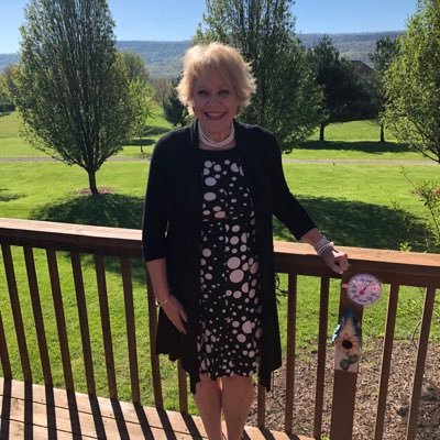 Profile Picture of Linda Fisk (@LindaFisk11) on Twitter