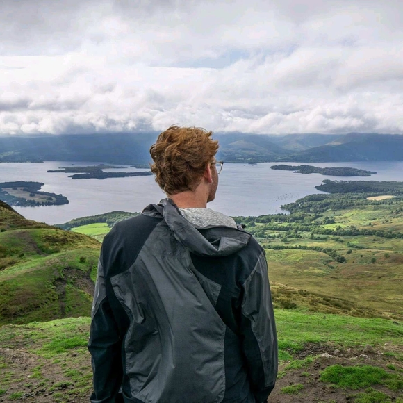 Profile Picture of Alec Miller (@alectheginger) on Poshmark