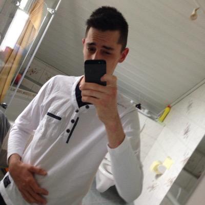 Profile Picture of Dj West (@Cedric50523096) on Twitter