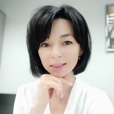 Profile Picture of Julia Simak (@julia_simak) on Twitter