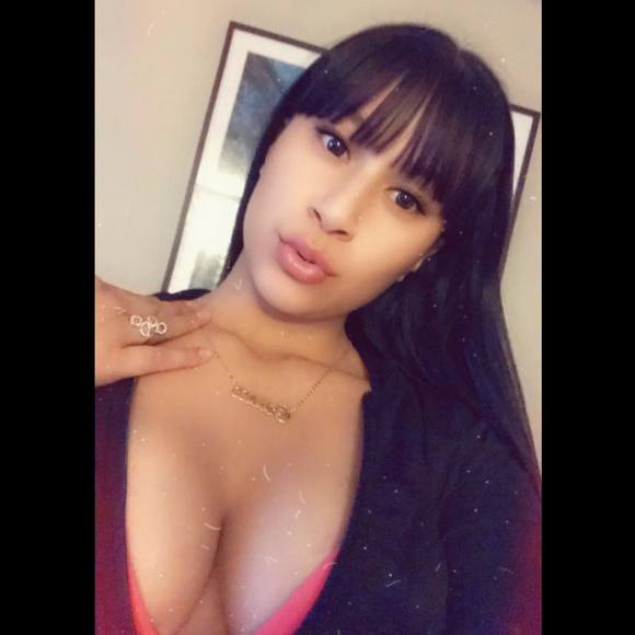 Profile Picture of Jaremy Hernandez (@vhndzz_) on Poshmark