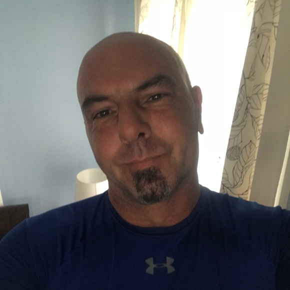 Profile Picture of Thomas Reilly (@wildreilly) on Poshmark