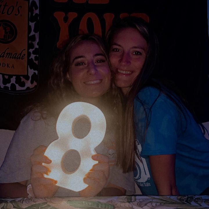 Profile Picture of Gillian (@gillliannsenyk) on Tiktok