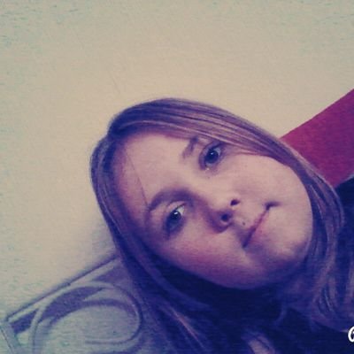 Profile Picture of Lea Blubbi (@StuberLea) on Twitter