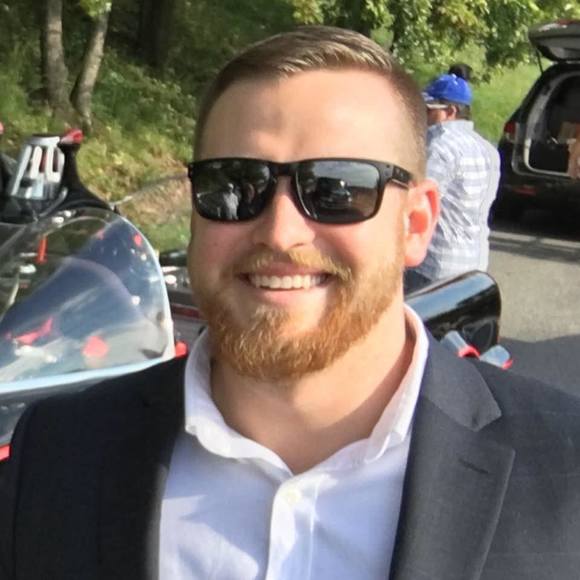 Profile Picture of Kevin Weeks (@kevinw_qa) on Poshmark