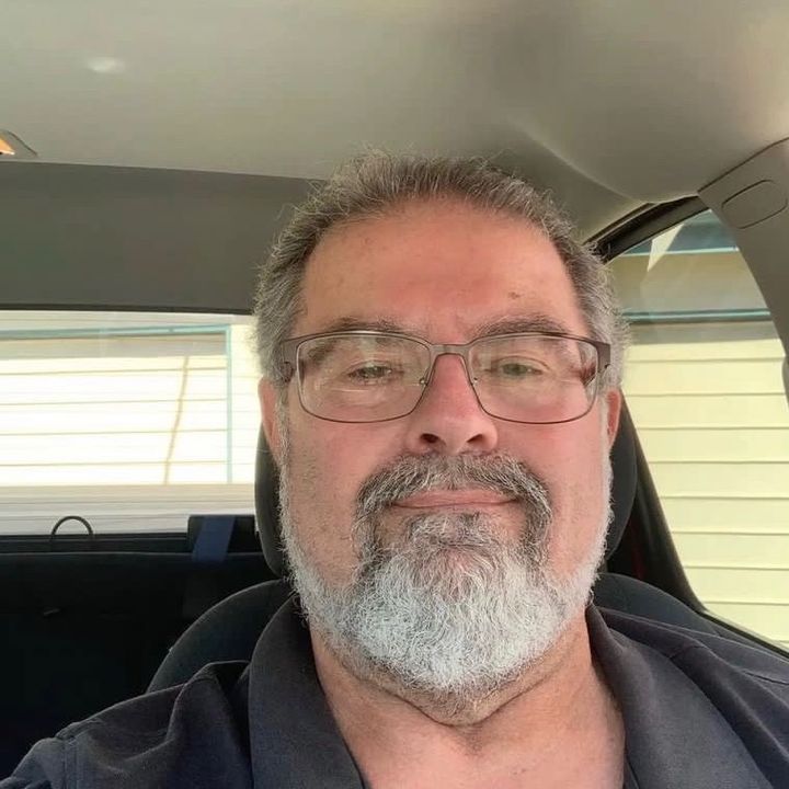 Profile Picture of davis Robert (@davis.robert24) on Tiktok