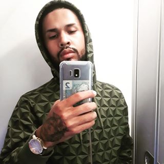 Profile Picture of Jhonathas Boaes (@jhonathas.santos.50) on Facebook