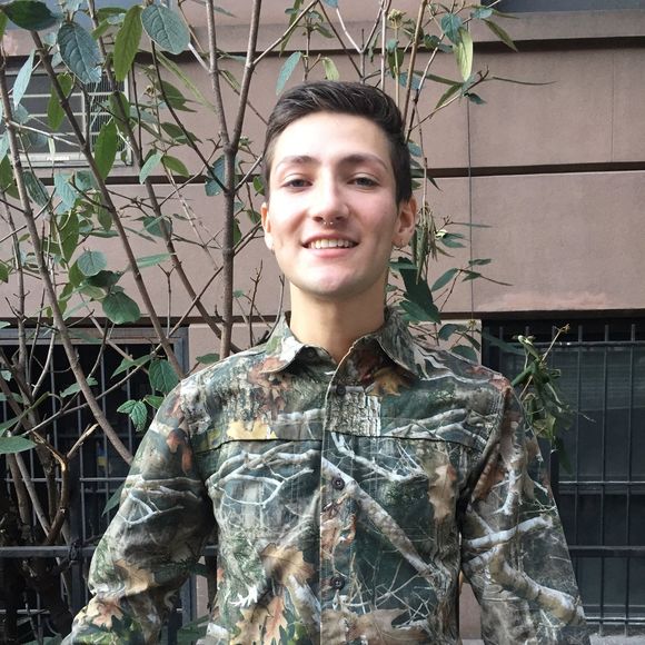 Profile Picture of Jason Bard (@jasonbard) on Poshmark