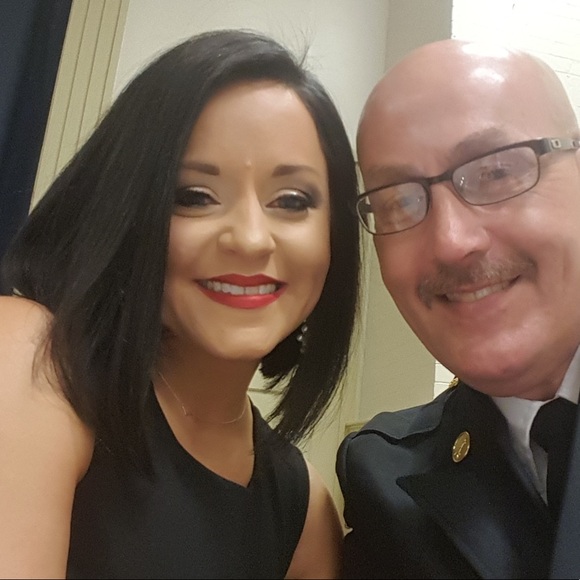 Profile Picture of Kim Sivills (@kimsivills) on Poshmark