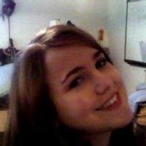 Profile Picture of Richelle Smith (@pullingapianooutofapond) on Myspace