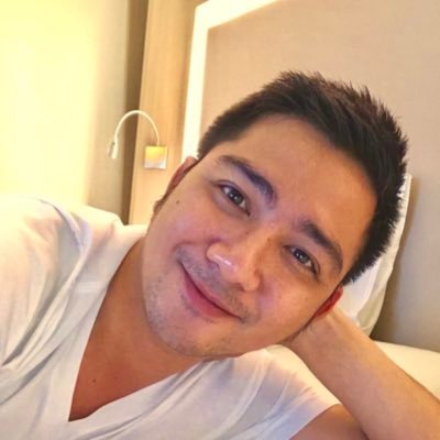 Profile Picture of Nick Charlon Valdez (@nickcharlon) on Twitter