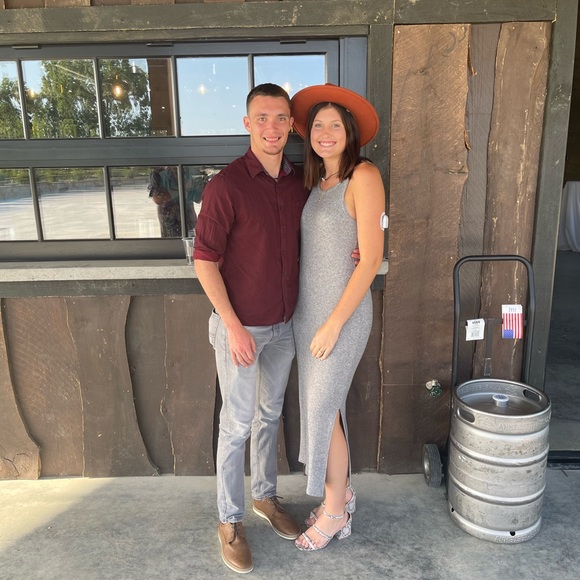 Profile Picture of Devon Richardson (@devonrichard309) on Poshmark