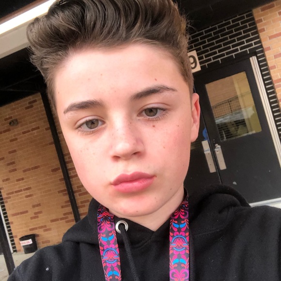 Profile Picture of John Dodd (@youronlyjohn) on Poshmark