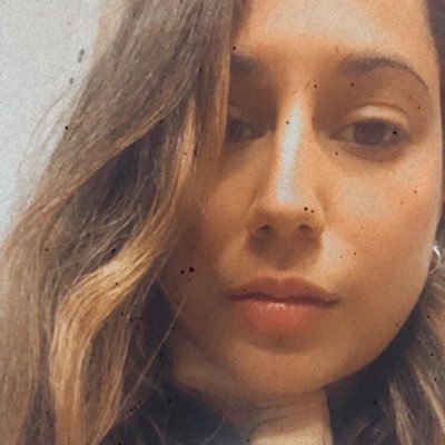 Profile Picture of Anna Lisa Carretta (@AnnaLisaCarrett) on Twitter