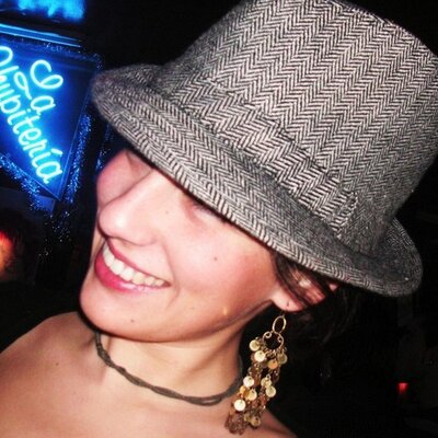 Profile Picture of Alicia Arroyo (@aliccionando) on Twitter