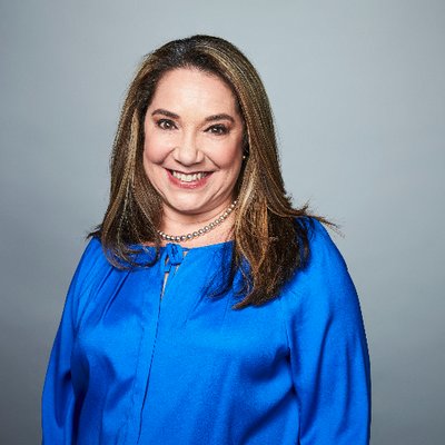 Profile Picture of Roxanne Garcia-Bell (@RoxGBell) on Twitter