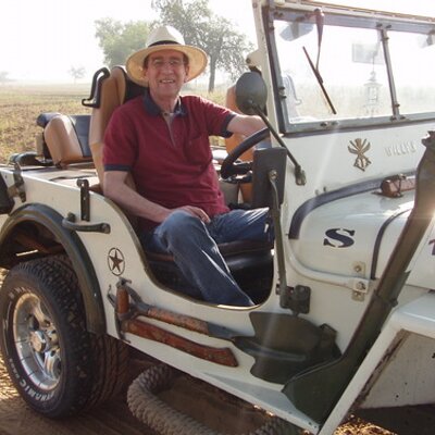 Profile Picture of Peter Sinnott (@Isaltydog) on Twitter