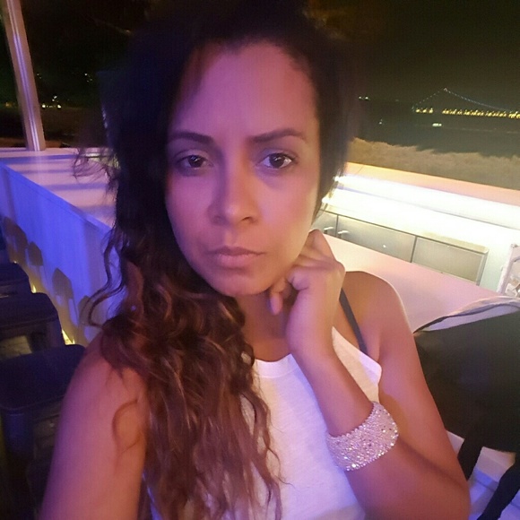 Profile Picture of Evelyn Polanco (@polaneve3) on Poshmark