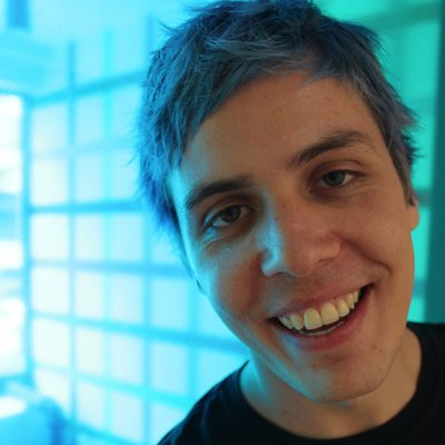 Profile Picture of Lucas Connors (@Revolution_Tech) on Twitter