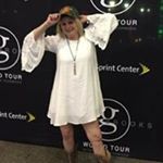 Profile Picture of Kelli Mendenhall (@mendenhall.kelli) on Instagram