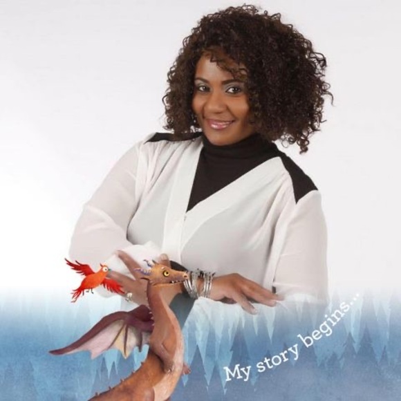 Profile Picture of Clarissa Acevedo (@clarissaacev584) on Poshmark