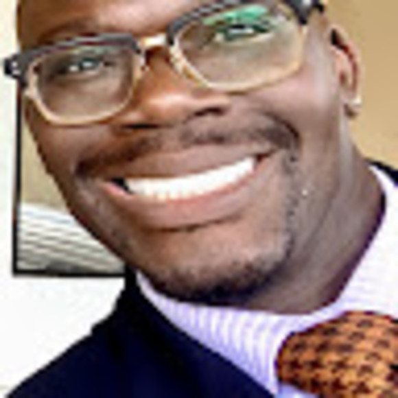 Profile Picture of Tosin Kusimo (@blkamg63) on Poshmark