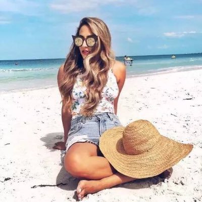 Profile Picture of Tang Yiyun (@jean_yy6) on Twitter