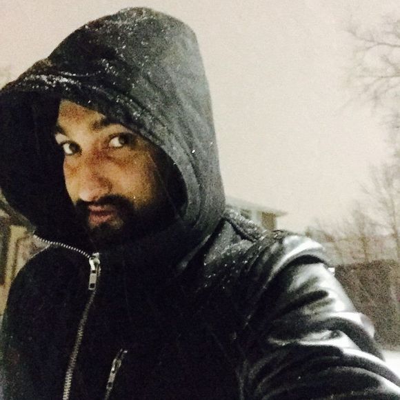 Profile Picture of Kamaljeet Singh (@kamal_singh264) on Poshmark